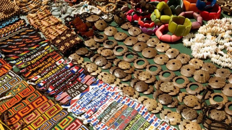 Kézműves ajándéktárgyak: autentikus emlékek az utazásról